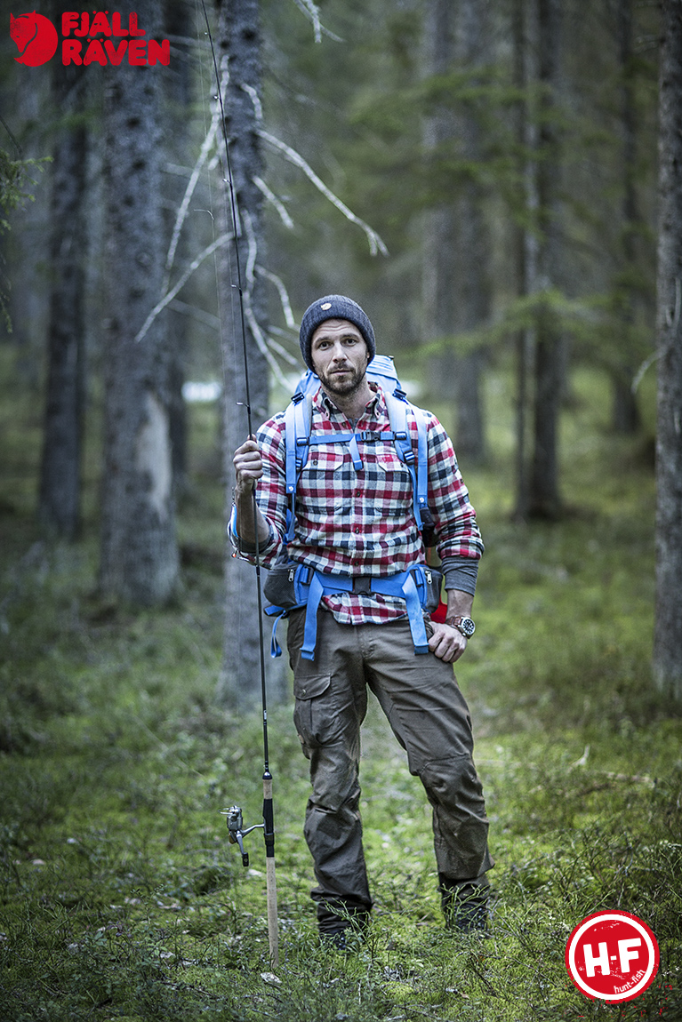 http://grafika.hunt-fish.eu/fjallraven/Fjallraven%202014/Nils%20Trousers/Nils_Trousers_Fjallraven_7.jpg